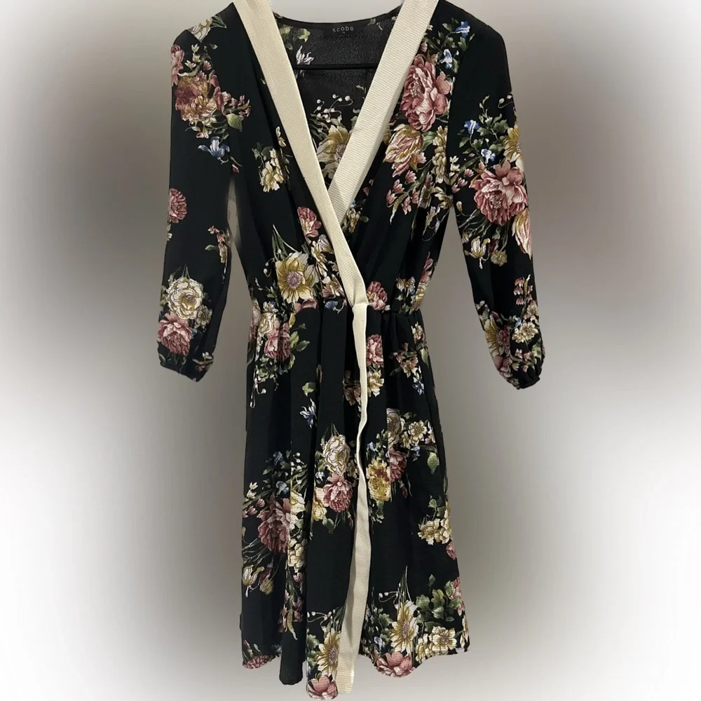 Scobe Floral Dress cute for Easter! - Picture 1 of 9